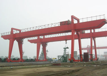 آلة رفع جسرية متحركة مزدوجة العارضة المزدوجة كابينة 30 طن ISO الموافقة