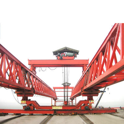 100Ton Girder Launcher Crane Railway Building Usage 5m / Min للطريق السريع