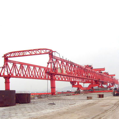 100Ton Girder Launcher Crane Railway Building Usage 5m / Min للطريق السريع