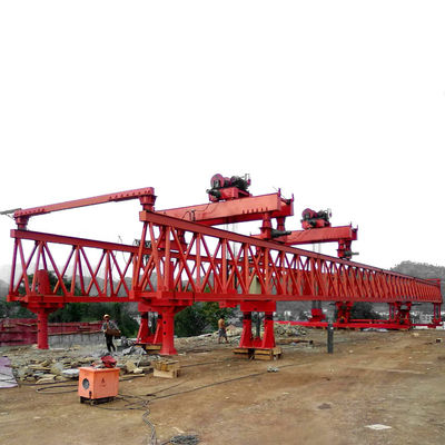 100Ton Girder Launcher Crane Railway Building Usage 5m / Min للطريق السريع